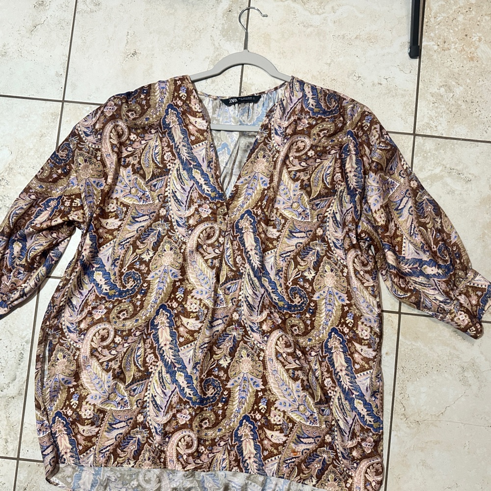 Zara oversized Multicolor Floral Blouse